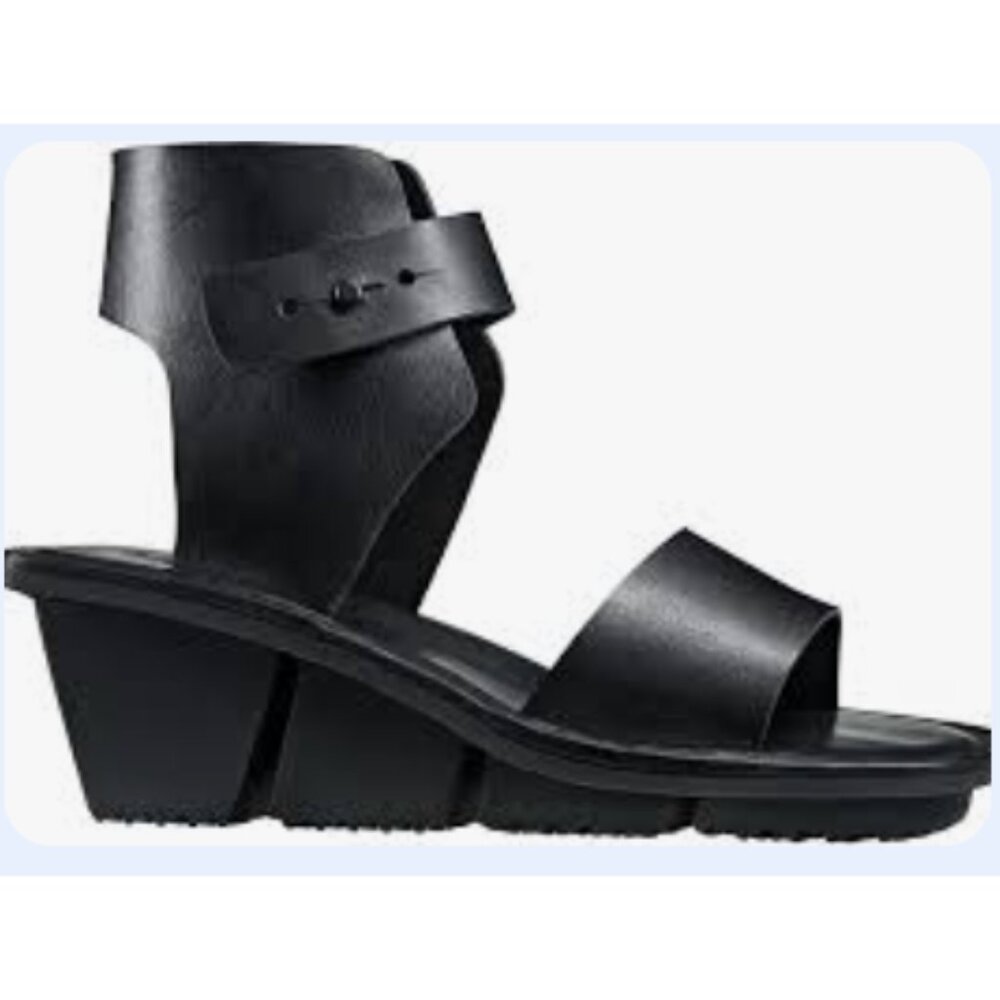 Avangarde soft leather with flex sole, like new